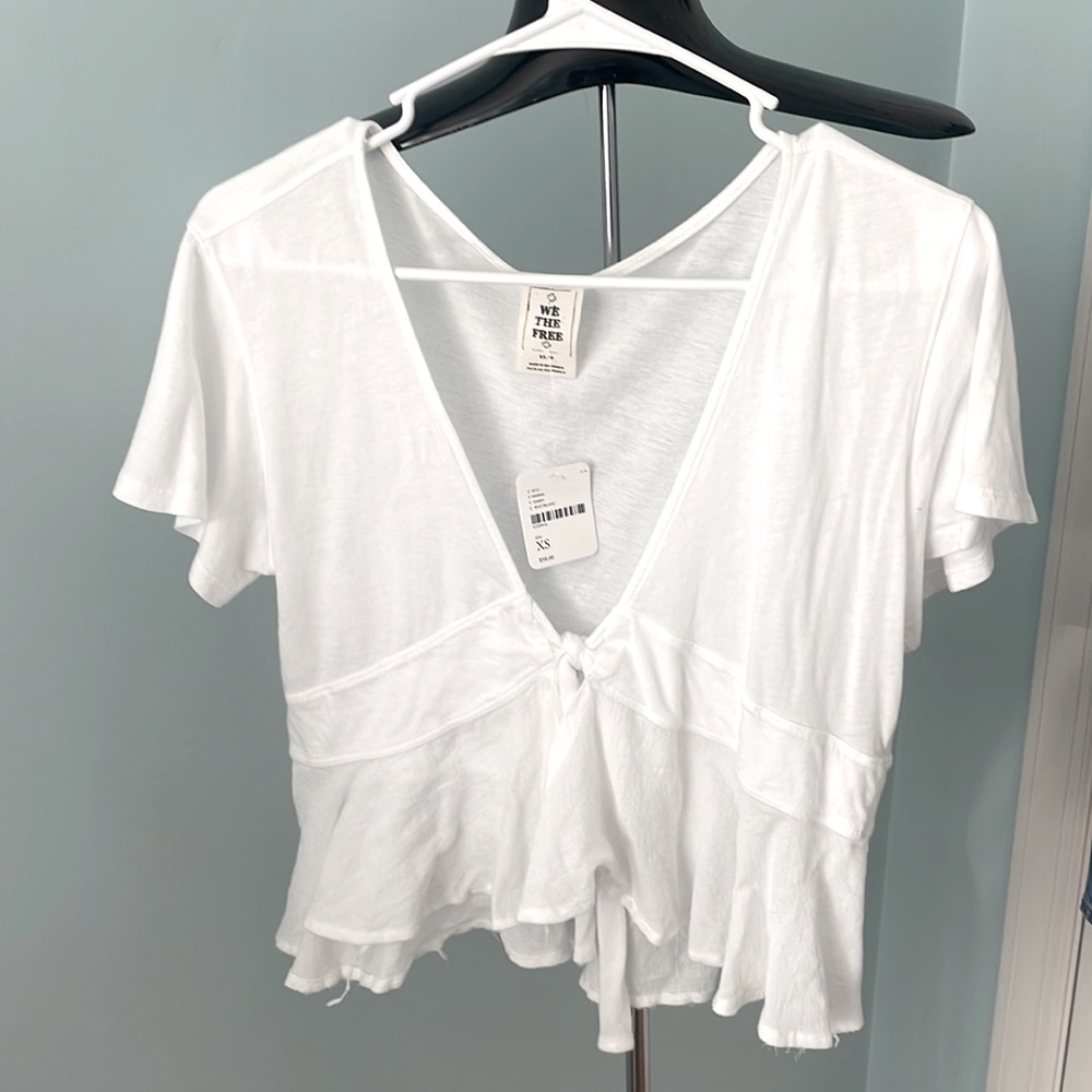 Free people: We the Free NWT short sleeve white tie front shirt size XS